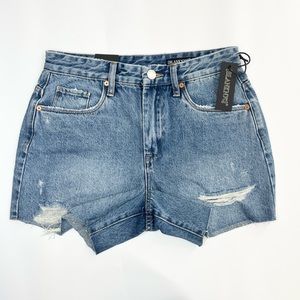 Blank NYC The Perry Mom Shorts Raw Hem Distressed Blue Denim Size 27 NWT